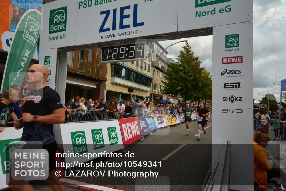 20.09.2026 - PSD Bank Halbmarathon LAZAROV Photography http://msf.ph/oto/10549341 20.09.2026 11:29:33 Ziel 1413, 1422, 2181, 2323, 2401, 2472, 3138, 3420, 3519, 3699, 3707, 3729, 4459, 4560 meine-sportfotos.de