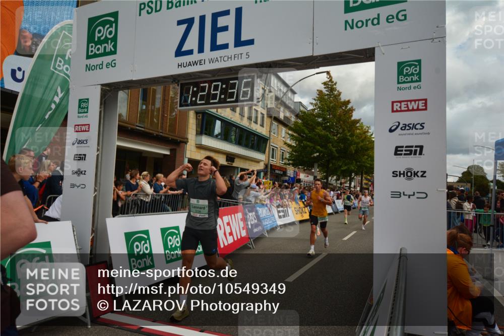 20.09.2026 - PSD Bank Halbmarathon LAZAROV Photography http://msf.ph/oto/10549349 20.09.2026 11:29:36 Ziel 1413, 2181, 2323, 3138, 3420, 3699, 3707, 3729, 3856, 4459, 4560 meine-sportfotos.de