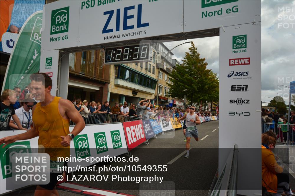20.09.2026 - PSD Bank Halbmarathon LAZAROV Photography http://msf.ph/oto/10549355 20.09.2026 11:29:37 Ziel 1413, 2181, 2323, 3138, 3420, 3699, 3707, 3729, 3856, 4459, 4560 meine-sportfotos.de