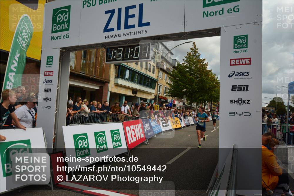 20.09.2026 - PSD Bank Halbmarathon LAZAROV Photography http://msf.ph/oto/10549442 20.09.2026 11:31:01 Ziel 1135, 1639, 1724, 3009, 3448, 4113, 4232, 4504, 4505 meine-sportfotos.de