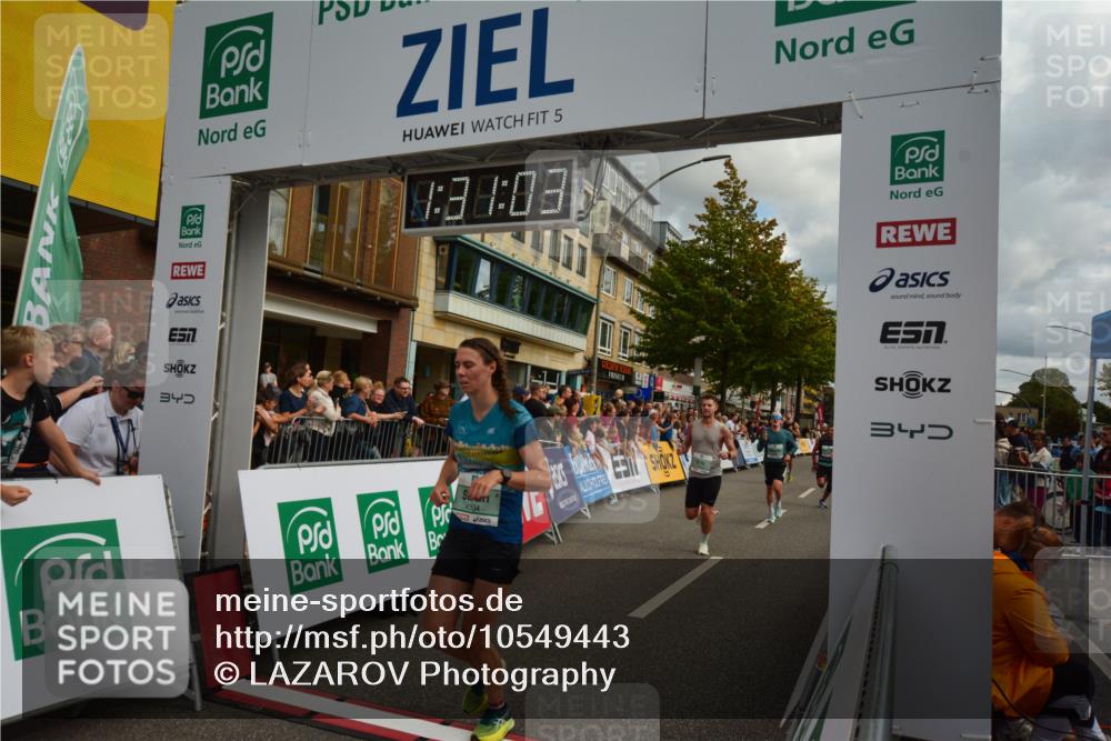 20.09.2026 - PSD Bank Halbmarathon LAZAROV Photography http://msf.ph/oto/10549443 20.09.2026 11:31:02 Ziel 1135, 1639, 1724, 3009, 3448, 4113, 4232, 4504 meine-sportfotos.de