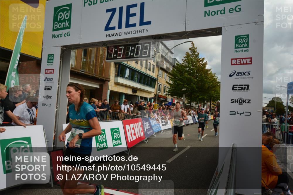 20.09.2026 - PSD Bank Halbmarathon LAZAROV Photography http://msf.ph/oto/10549445 20.09.2026 11:31:03 Ziel 1135, 1639, 1724, 3009, 3448, 4113, 4232, 4504 meine-sportfotos.de