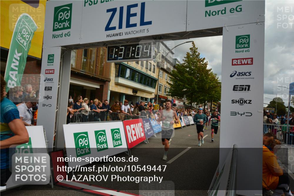 20.09.2026 - PSD Bank Halbmarathon LAZAROV Photography http://msf.ph/oto/10549447 20.09.2026 11:31:03 Ziel 1135, 1639, 1724, 3009, 3448, 4113, 4232, 4504 meine-sportfotos.de