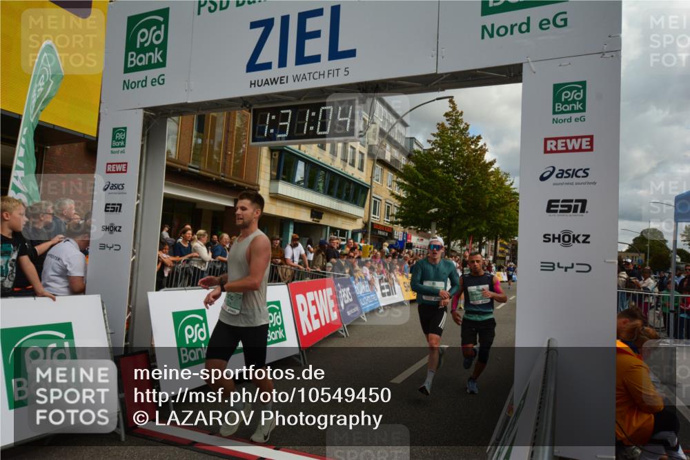 20.09.2026 - PSD Bank Halbmarathon LAZAROV Photography http://msf.ph/oto/10549450 20.09.2026 11:31:04 Ziel 1135, 1639, 1724, 3009, 3448, 4113, 4232, 4504 meine-sportfotos.de