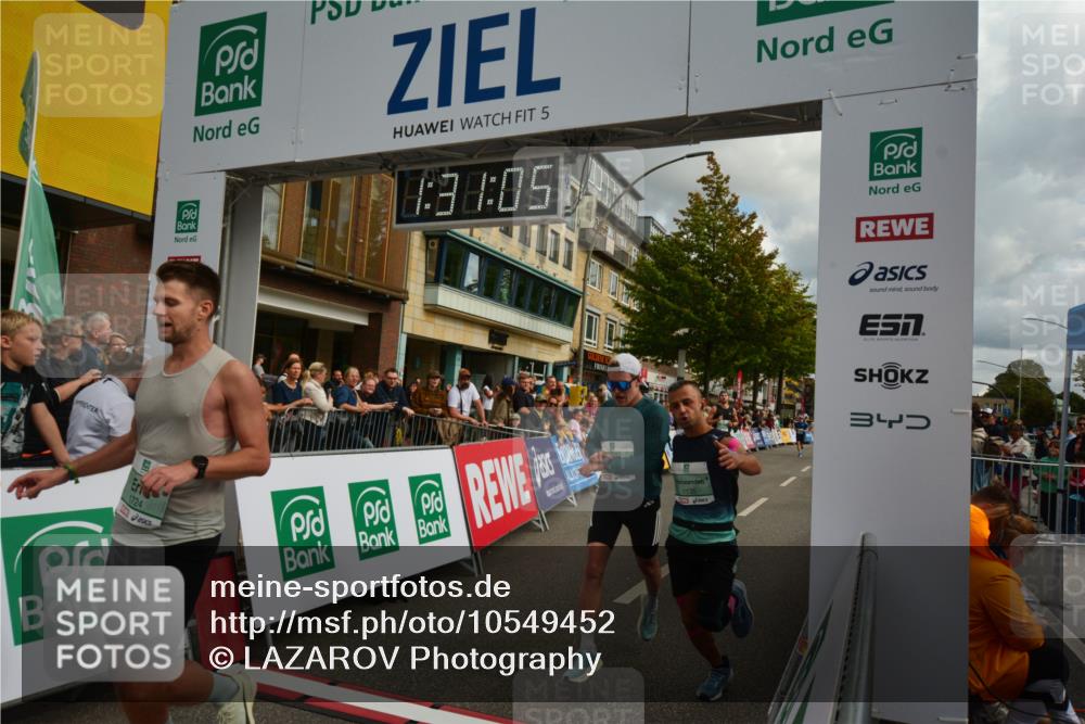20.09.2026 - PSD Bank Halbmarathon LAZAROV Photography http://msf.ph/oto/10549452 20.09.2026 11:31:04 Ziel 1135, 1639, 1724, 3009, 3448, 4113, 4232, 4504 meine-sportfotos.de