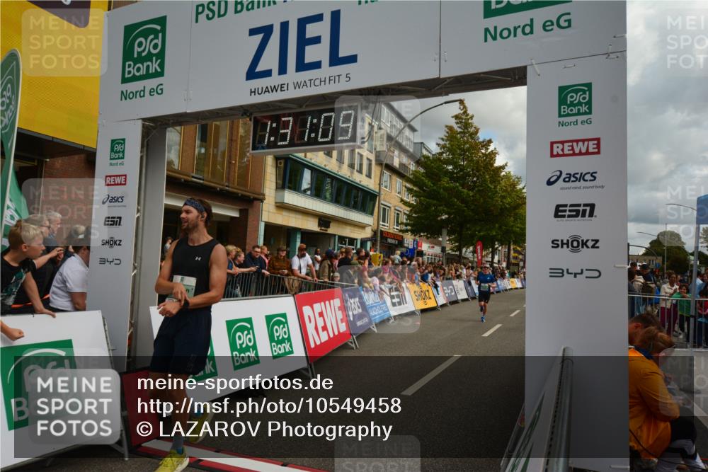 20.09.2026 - PSD Bank Halbmarathon LAZAROV Photography http://msf.ph/oto/10549458 20.09.2026 11:31:08 Ziel 1135, 1639, 1724, 2485, 3448, 4232, 4504 meine-sportfotos.de