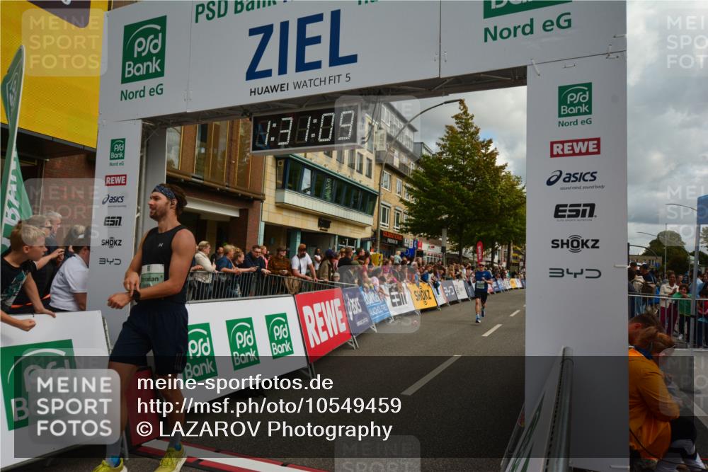 20.09.2026 - PSD Bank Halbmarathon LAZAROV Photography http://msf.ph/oto/10549459 20.09.2026 11:31:08 Ziel 1135, 1639, 1724, 2485, 3448, 4232, 4504 meine-sportfotos.de