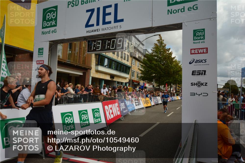 20.09.2026 - PSD Bank Halbmarathon LAZAROV Photography http://msf.ph/oto/10549460 20.09.2026 11:31:08 Ziel 1135, 1639, 1724, 2485, 3448, 4232, 4504 meine-sportfotos.de