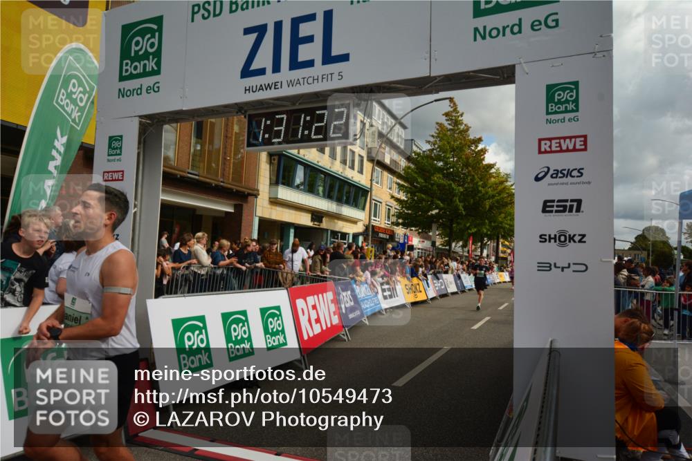 20.09.2026 - PSD Bank Halbmarathon LAZAROV Photography http://msf.ph/oto/10549473 20.09.2026 11:31:22 Ziel 2485, 3198, 3360, 3899, 4527, 4664 meine-sportfotos.de