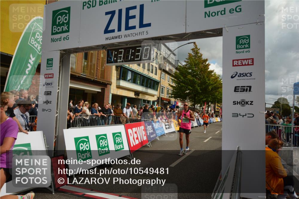 20.09.2026 - PSD Bank Halbmarathon LAZAROV Photography http://msf.ph/oto/10549481 20.09.2026 11:31:30 Ziel 2378, 3198, 3317, 3393, 3899, 4177, 4527, 4567, 4664 meine-sportfotos.de