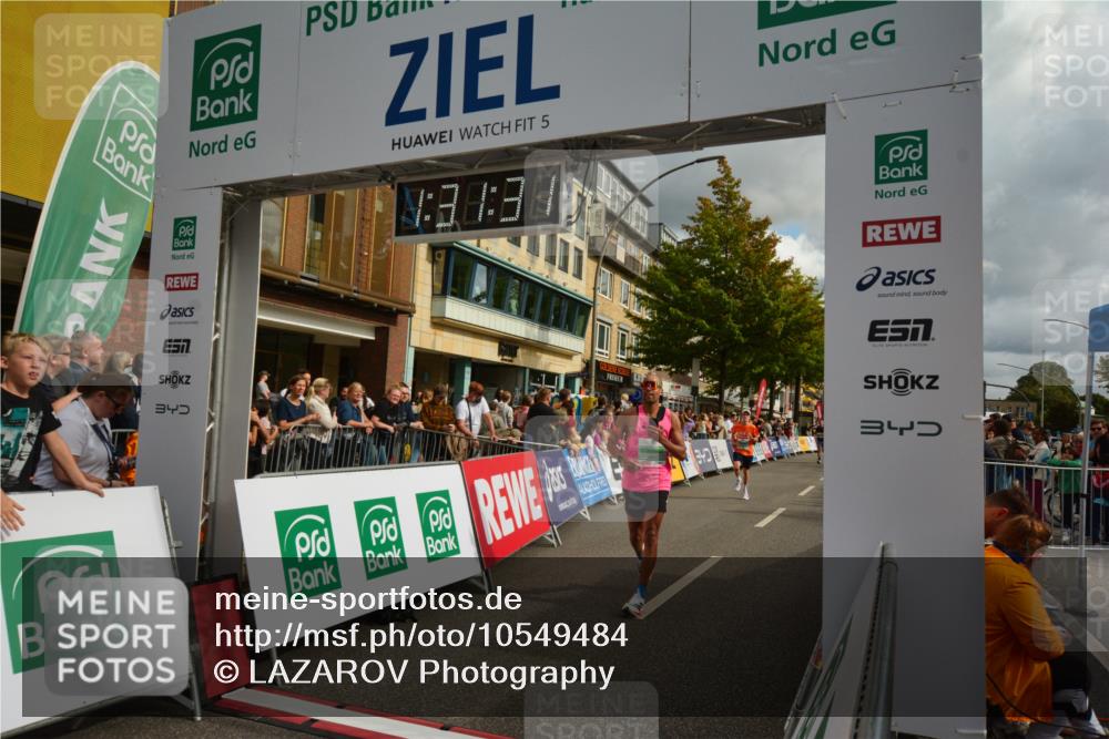 20.09.2026 - PSD Bank Halbmarathon LAZAROV Photography http://msf.ph/oto/10549484 20.09.2026 11:31:30 Ziel 2378, 3198, 3317, 3393, 3899, 4177, 4527, 4567, 4664 meine-sportfotos.de