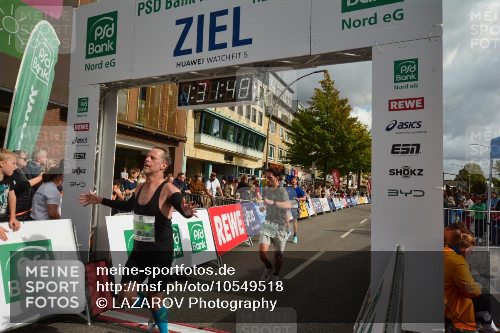 20.09.2026 - PSD Bank Halbmarathon LAZAROV Photography http://msf.ph/oto/10549518 20.09.2026 11:31:47 Ziel 2378, 3230, 3317, 3340, 3721, 4567, 4573 meine-sportfotos.de