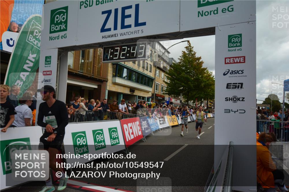 20.09.2026 - PSD Bank Halbmarathon LAZAROV Photography http://msf.ph/oto/10549547 20.09.2026 11:32:42 Ziel 1208, 1310, 2086, 2575, 2625, 3508 meine-sportfotos.de