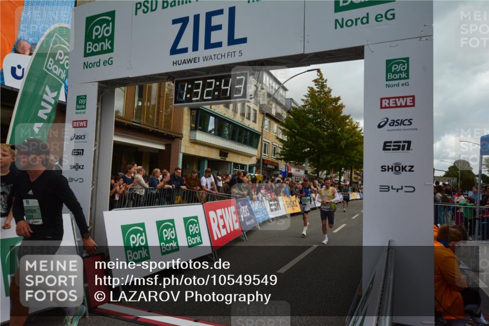 20.09.2026 - PSD Bank Halbmarathon LAZAROV Photography http://msf.ph/oto/10549549 20.09.2026 11:32:43 Ziel 1208, 1310, 2086, 2498, 2575, 2625, 3423, 3508 meine-sportfotos.de