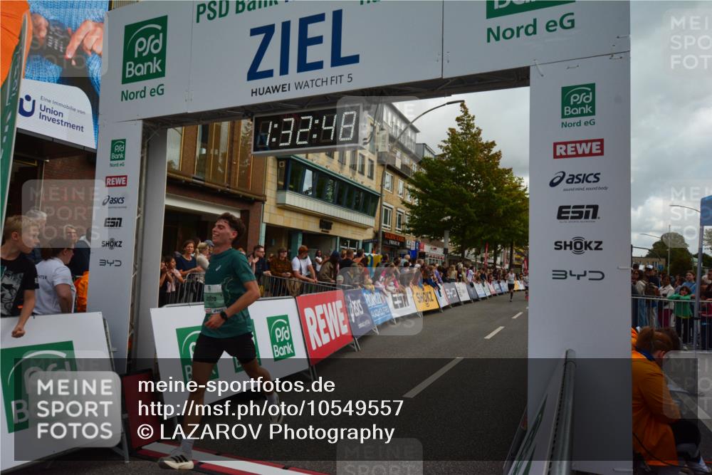 20.09.2026 - PSD Bank Halbmarathon LAZAROV Photography http://msf.ph/oto/10549557 20.09.2026 11:32:48 Ziel 1208, 1310, 1922, 2086, 2498, 2575, 2625, 3423, 3508 meine-sportfotos.de