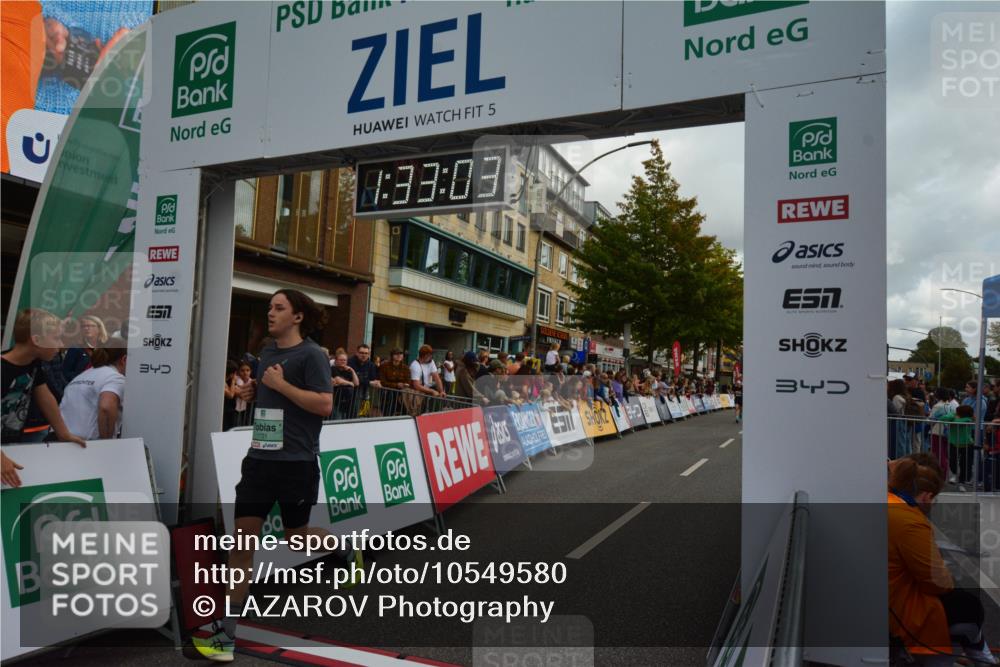 20.09.2026 - PSD Bank Halbmarathon LAZAROV Photography http://msf.ph/oto/10549580 20.09.2026 11:33:03 Ziel 1721, 1849, 1922, 3774, 3994, 4116, 4145 meine-sportfotos.de