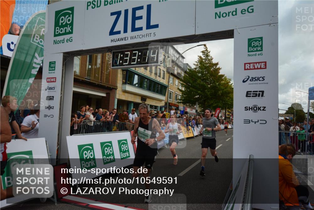 20.09.2026 - PSD Bank Halbmarathon LAZAROV Photography http://msf.ph/oto/10549591 20.09.2026 11:33:13 Ziel 1690, 1849, 2115, 3048, 3774, 3994, 4116, 4134, 4145, 4614 meine-sportfotos.de