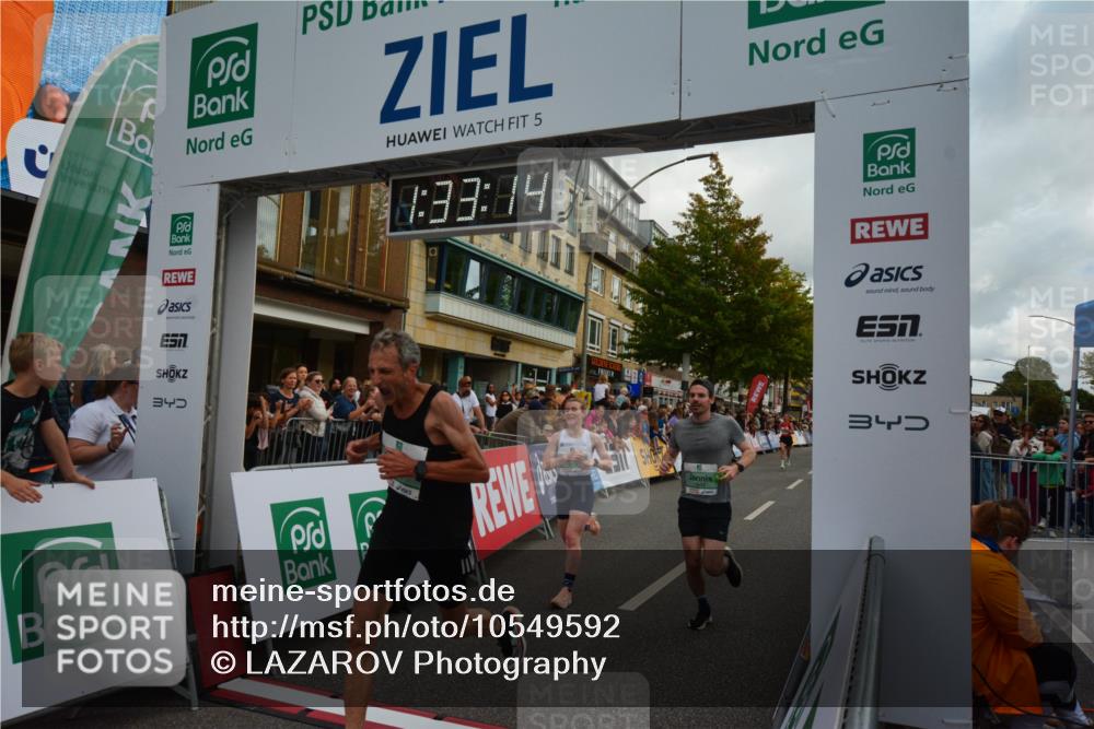 20.09.2026 - PSD Bank Halbmarathon LAZAROV Photography http://msf.ph/oto/10549592 20.09.2026 11:33:13 Ziel 1690, 1849, 2115, 3048, 3774, 3994, 4116, 4134, 4145, 4614 meine-sportfotos.de