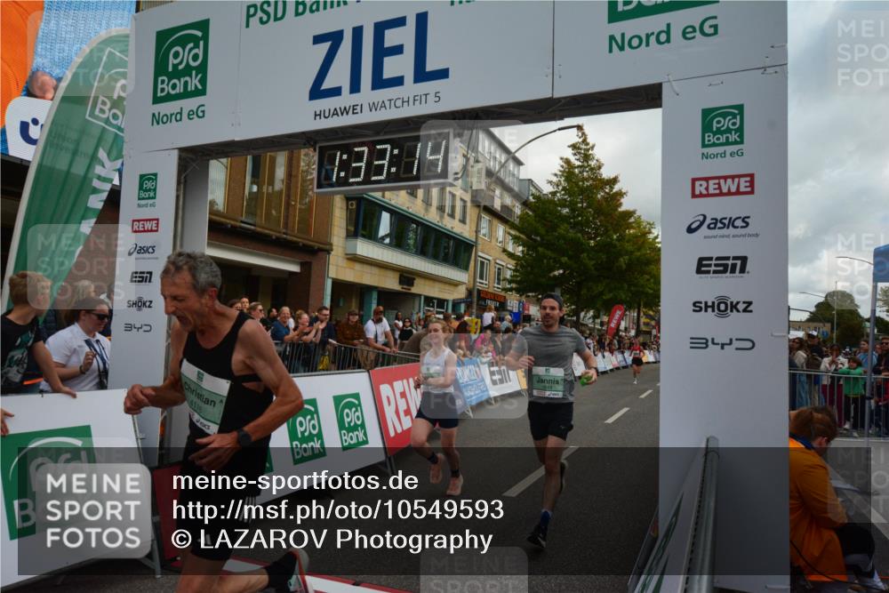 20.09.2026 - PSD Bank Halbmarathon LAZAROV Photography http://msf.ph/oto/10549593 20.09.2026 11:33:14 Ziel 1690, 1849, 2115, 3048, 3774, 3994, 4116, 4134, 4145, 4614 meine-sportfotos.de
