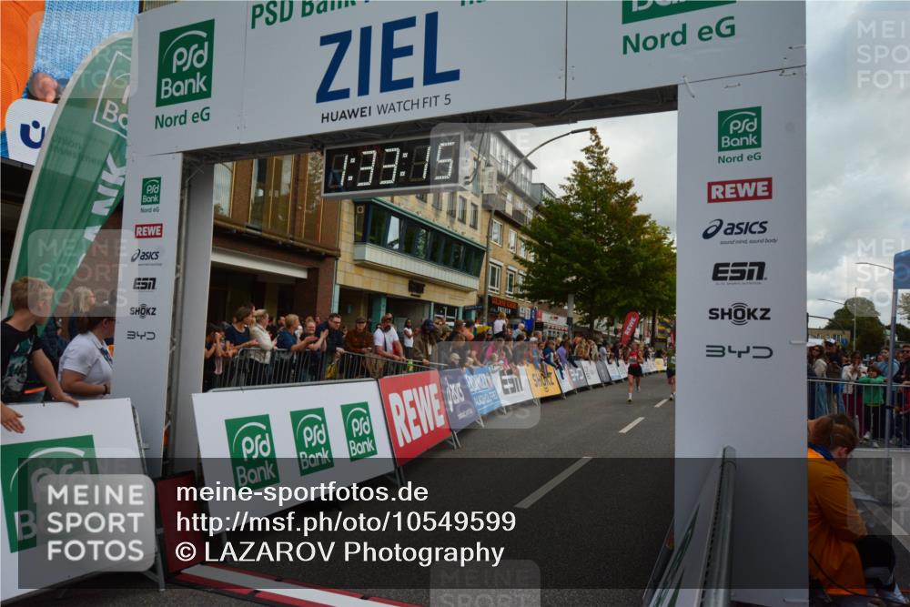 20.09.2026 - PSD Bank Halbmarathon LAZAROV Photography http://msf.ph/oto/10549599 20.09.2026 11:33:15 Ziel 1690, 1849, 2115, 2789, 3048, 3774, 3994, 4116, 4134, 4145, 4352, 4614 meine-sportfotos.de