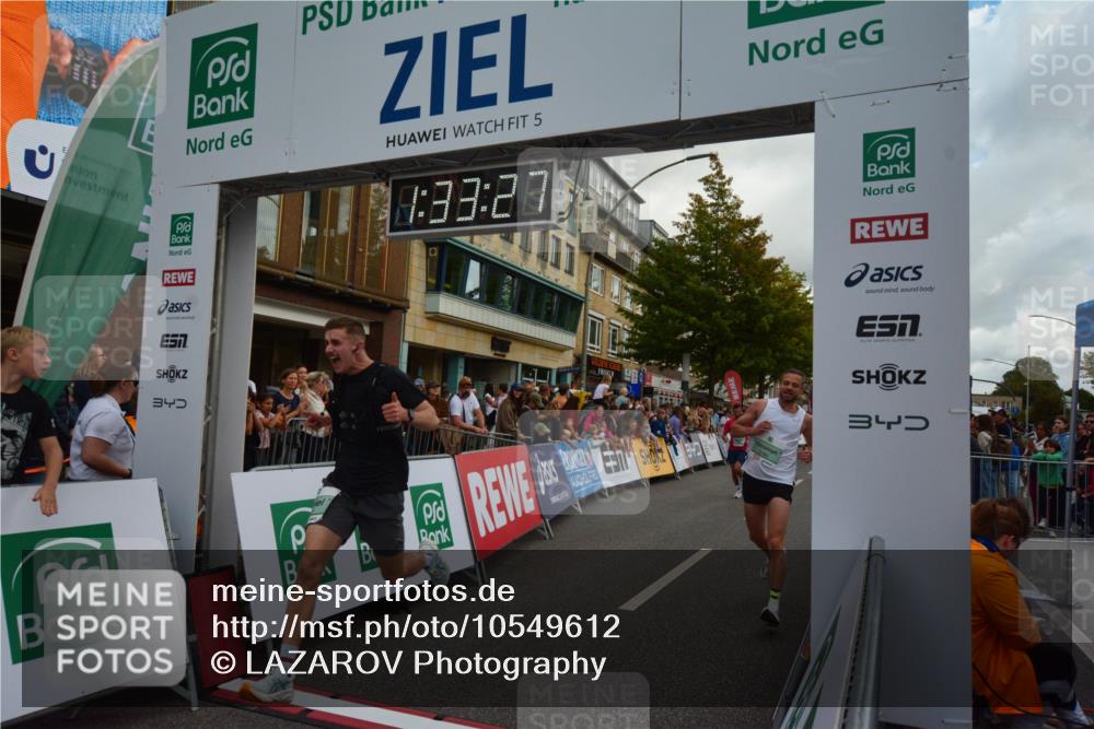 20.09.2026 - PSD Bank Halbmarathon LAZAROV Photography http://msf.ph/oto/10549612 20.09.2026 11:33:27 Ziel 1737, 2115, 2789, 3048, 4352, 4751 meine-sportfotos.de