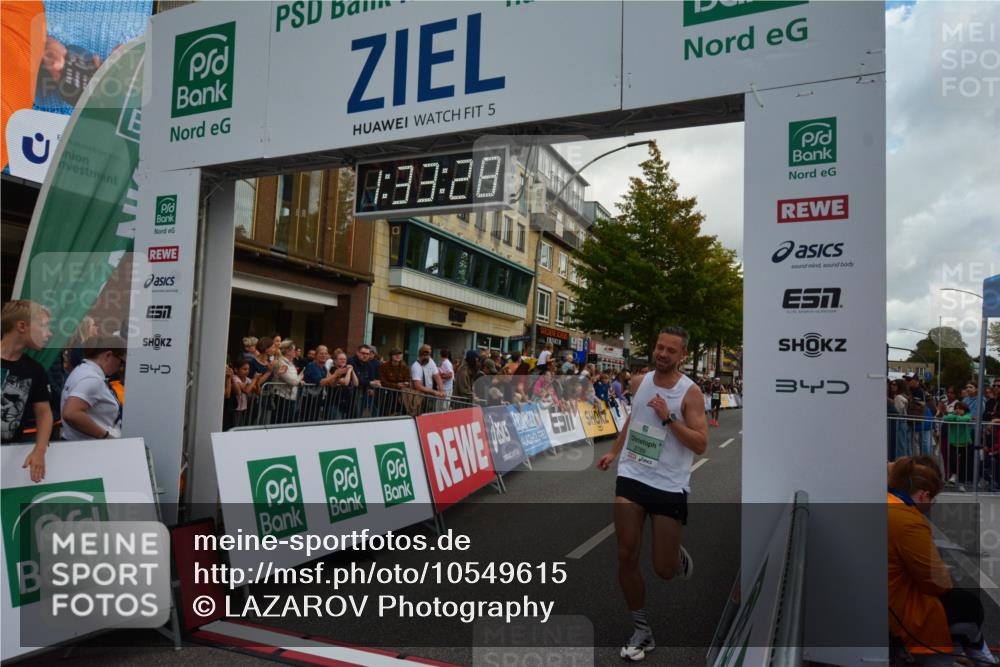 20.09.2026 - PSD Bank Halbmarathon LAZAROV Photography http://msf.ph/oto/10549615 20.09.2026 11:33:27 Ziel 1737, 2115, 2789, 3048, 4352, 4751 meine-sportfotos.de