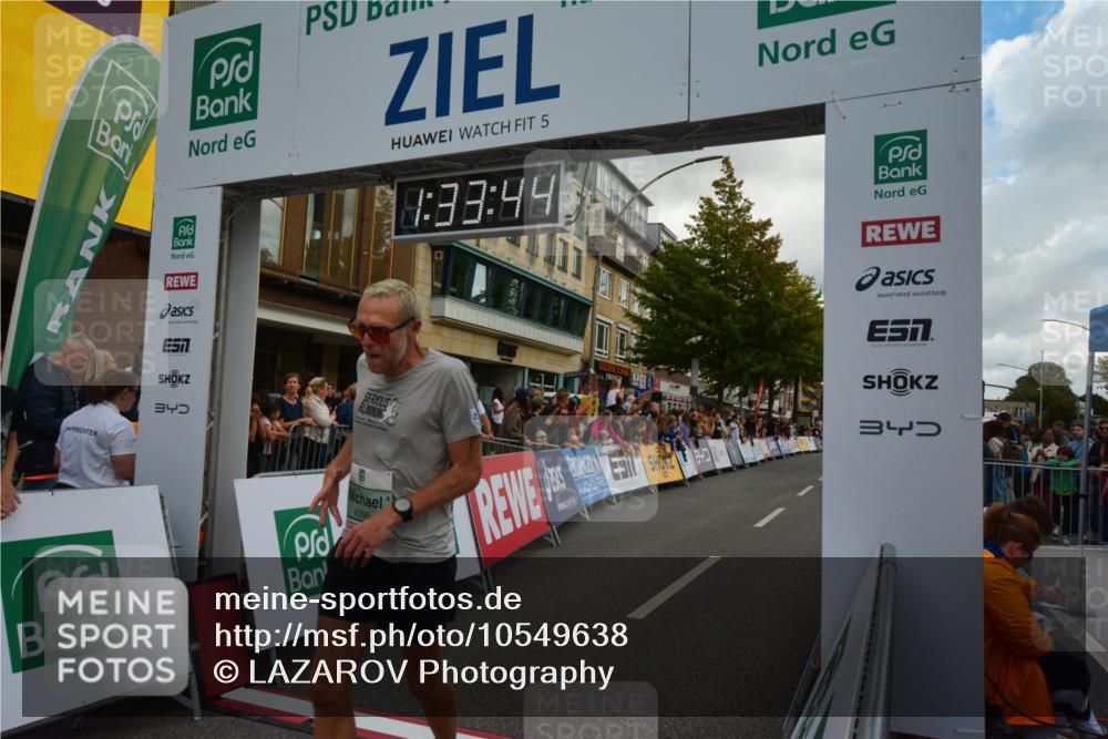 20.09.2026 - PSD Bank Halbmarathon LAZAROV Photography http://msf.ph/oto/10549638 20.09.2026 11:33:43 Ziel 2201, 2482, 2529, 4395 meine-sportfotos.de