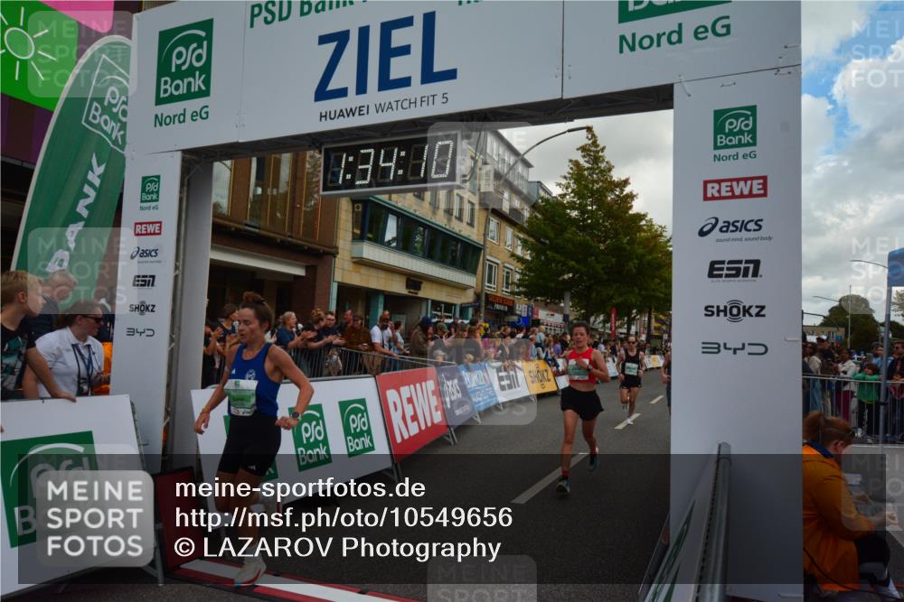 20.09.2026 - PSD Bank Halbmarathon LAZAROV Photography http://msf.ph/oto/10549656 20.09.2026 11:34:09 Ziel 1384, 1871, 1995, 2043, 2265, 2547, 2945, 3551, 4276, 4690, 4783 meine-sportfotos.de
