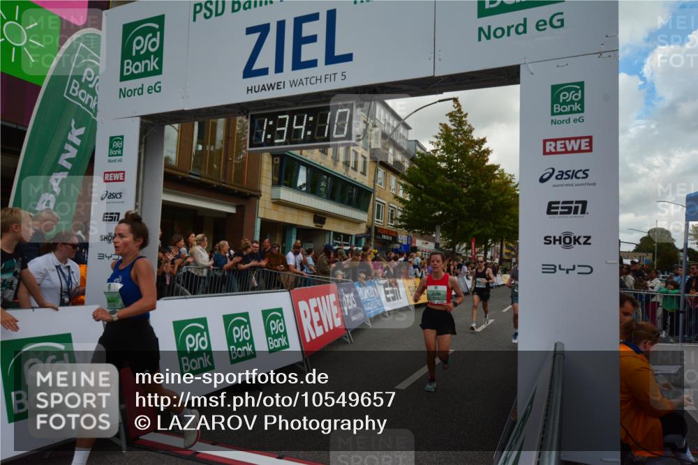 20.09.2026 - PSD Bank Halbmarathon LAZAROV Photography http://msf.ph/oto/10549657 20.09.2026 11:34:09 Ziel 1384, 1871, 1995, 2043, 2265, 2547, 2945, 3551, 4276, 4690, 4783 meine-sportfotos.de