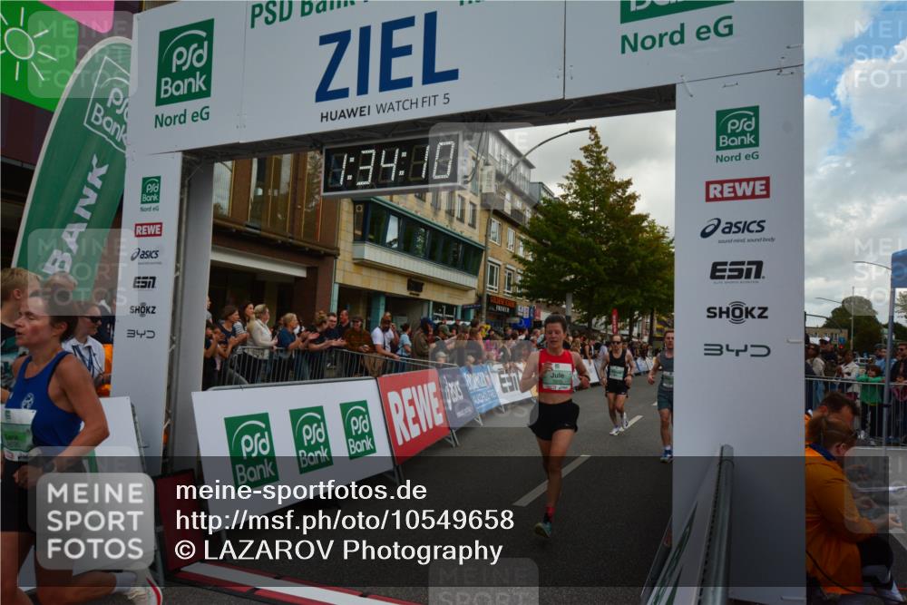 20.09.2026 - PSD Bank Halbmarathon LAZAROV Photography http://msf.ph/oto/10549658 20.09.2026 11:34:09 Ziel 1384, 1871, 1995, 2043, 2265, 2547, 2945, 3551, 4276, 4690, 4783 meine-sportfotos.de