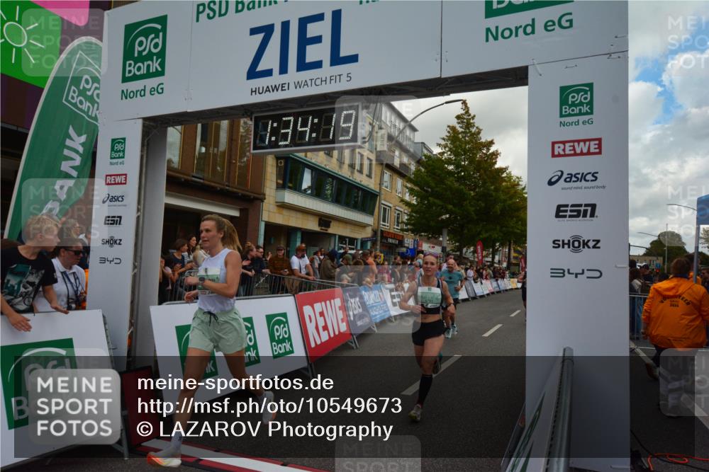 20.09.2026 - PSD Bank Halbmarathon LAZAROV Photography http://msf.ph/oto/10549673 20.09.2026 11:34:18 Ziel 1384, 1871, 2043, 2547, 2945, 4783 meine-sportfotos.de
