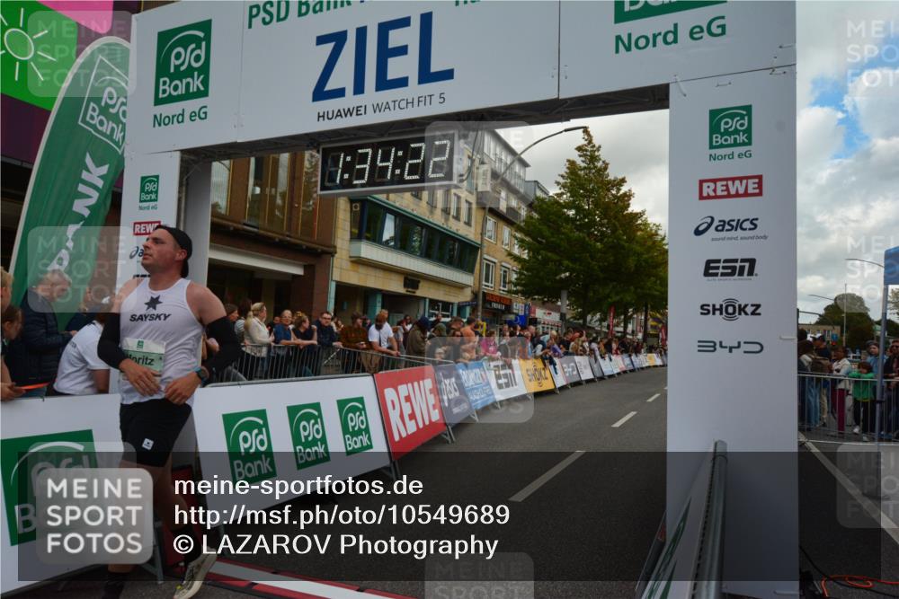20.09.2026 - PSD Bank Halbmarathon LAZAROV Photography http://msf.ph/oto/10549689 20.09.2026 11:34:21 Ziel 1871, 2043, 2547, 2945, 3328, 4783 meine-sportfotos.de