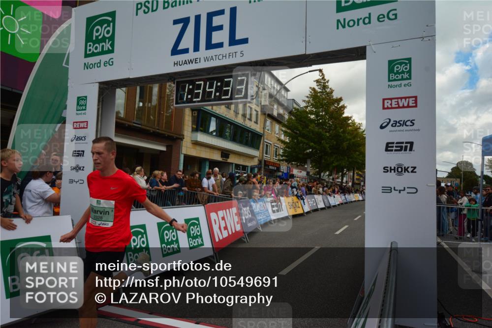 20.09.2026 - PSD Bank Halbmarathon LAZAROV Photography http://msf.ph/oto/10549691 20.09.2026 11:34:33 Ziel 3328, 4702 meine-sportfotos.de