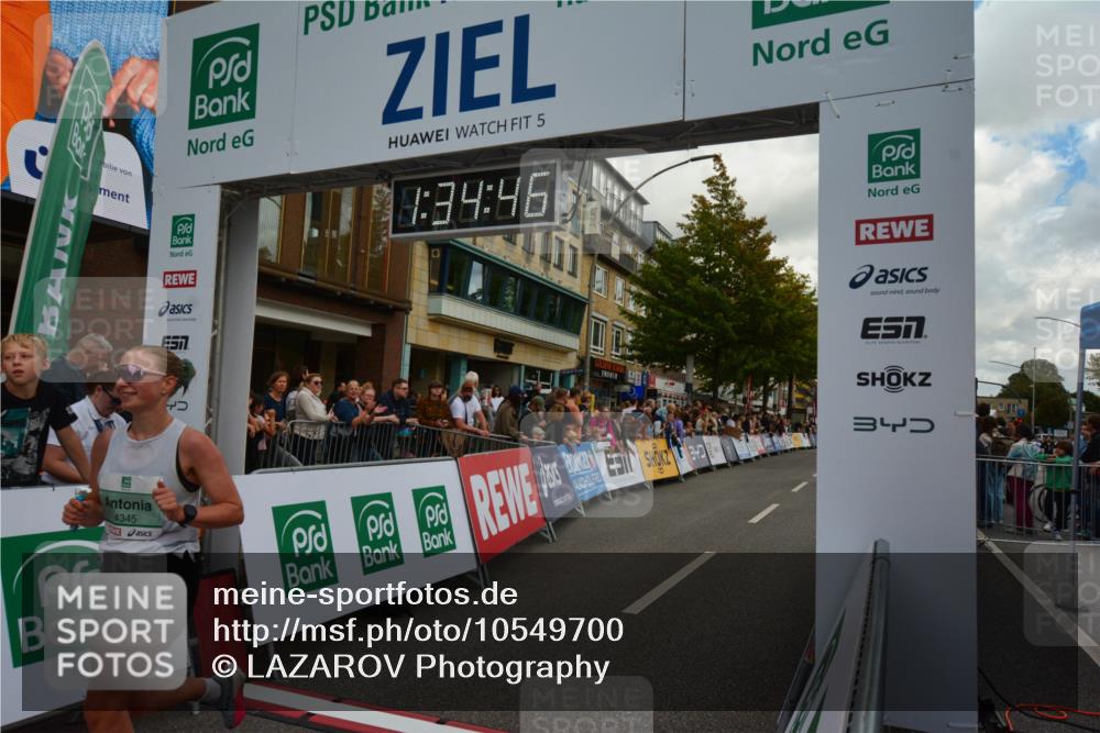 20.09.2026 - PSD Bank Halbmarathon LAZAROV Photography http://msf.ph/oto/10549700 20.09.2026 11:34:46 Ziel 1535, 1632, 2308, 2910, 3267, 4297, 4345, 4702 meine-sportfotos.de