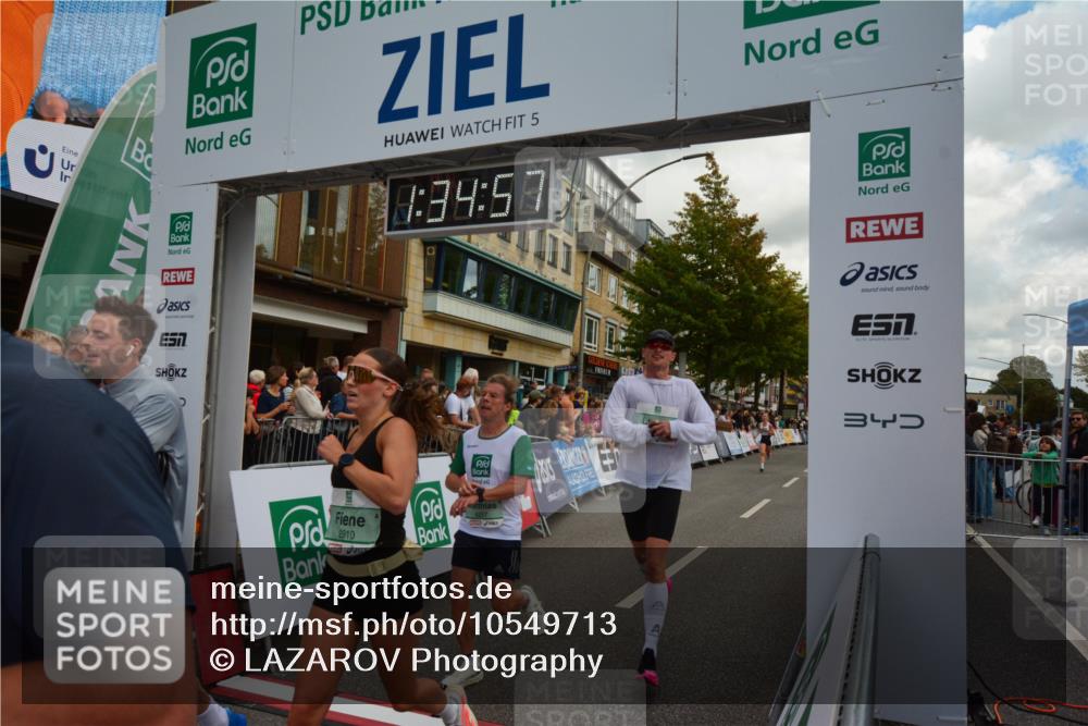 20.09.2026 - PSD Bank Halbmarathon LAZAROV Photography http://msf.ph/oto/10549713 20.09.2026 11:34:56 Ziel 1195, 1327, 1535, 1632, 1930, 2159, 2308, 2352, 2910, 3267, 4297 meine-sportfotos.de