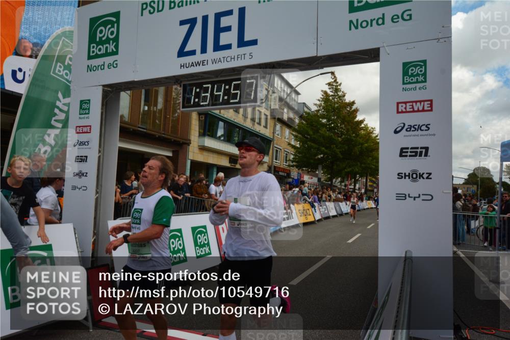 20.09.2026 - PSD Bank Halbmarathon LAZAROV Photography http://msf.ph/oto/10549716 20.09.2026 11:34:57 Ziel 1195, 1327, 1377, 1535, 1632, 1930, 2159, 2308, 2352, 2910, 3267, 4297 meine-sportfotos.de
