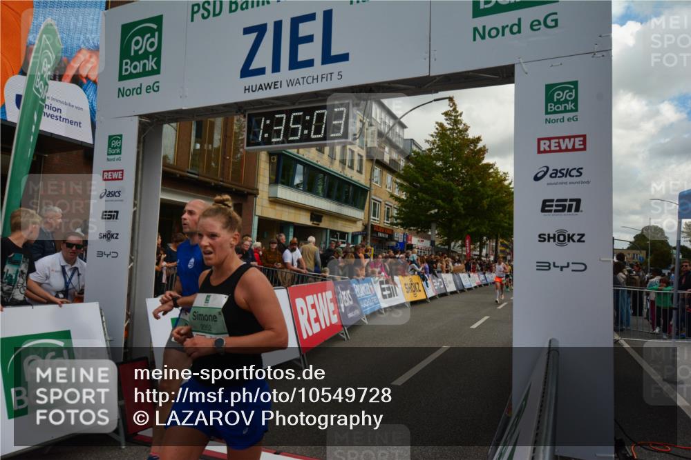 20.09.2026 - PSD Bank Halbmarathon LAZAROV Photography http://msf.ph/oto/10549728 20.09.2026 11:35:02 Ziel 1195, 1327, 1377, 1535, 1673, 1930, 2159, 2352, 2910, 3001, 3067, 3267, 4297 meine-sportfotos.de