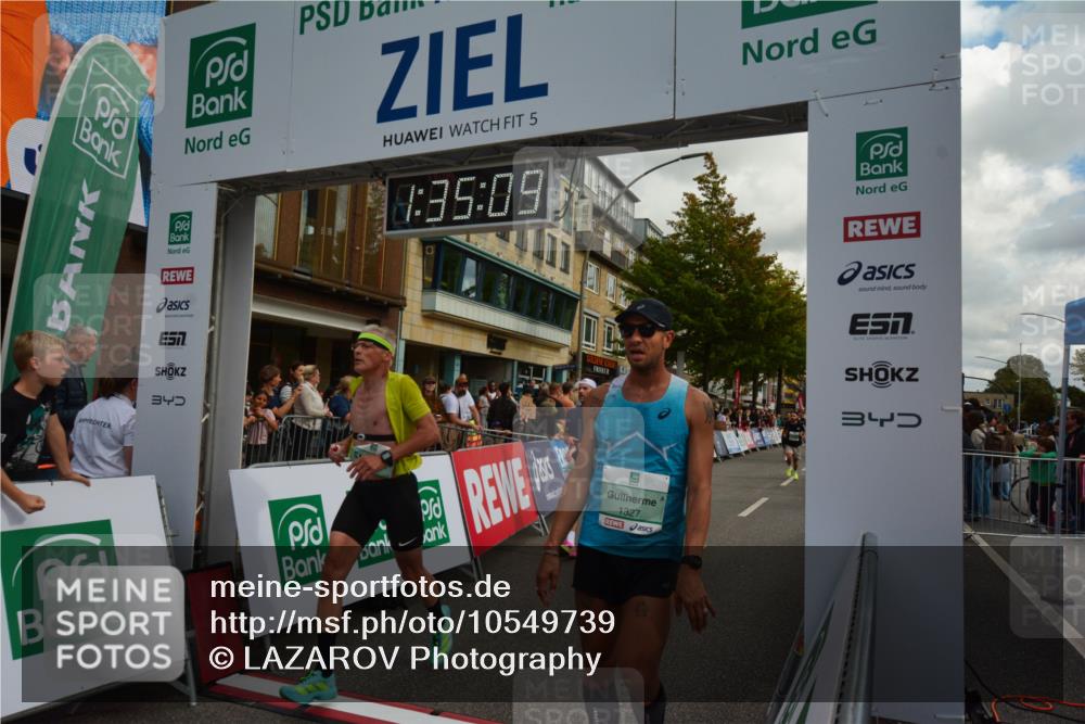 20.09.2026 - PSD Bank Halbmarathon LAZAROV Photography http://msf.ph/oto/10549739 20.09.2026 11:35:09 Ziel 1050, 1195, 1327, 1377, 1673, 1708, 3001, 3067 meine-sportfotos.de