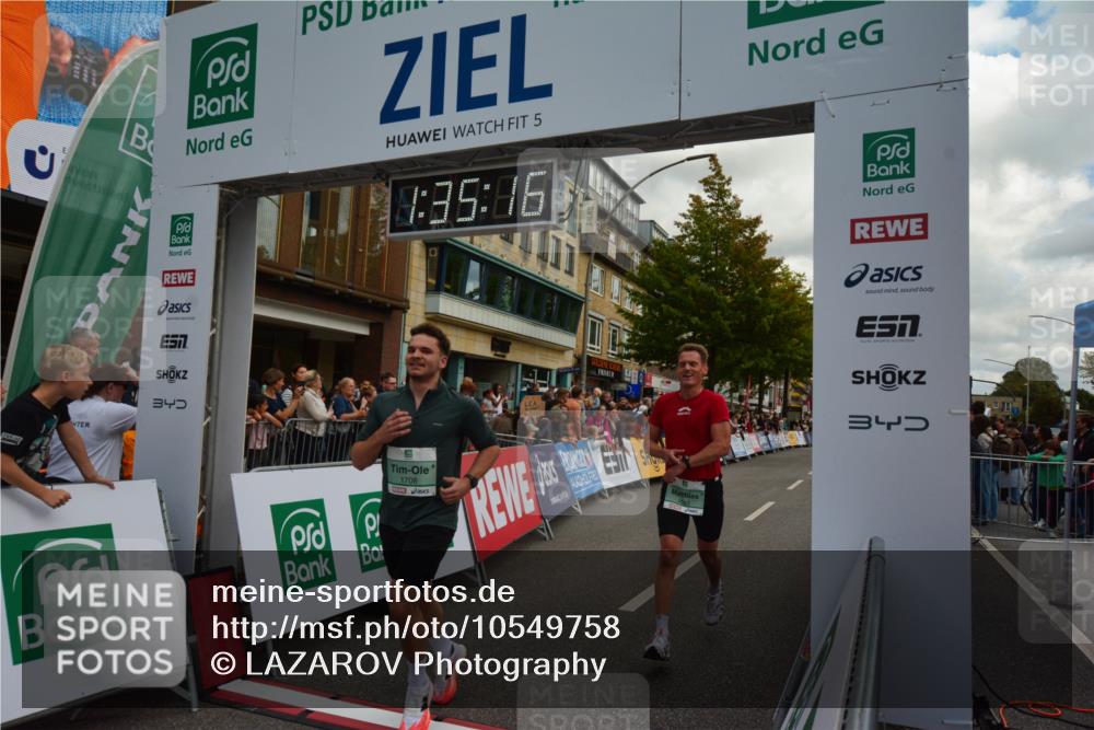 20.09.2026 - PSD Bank Halbmarathon LAZAROV Photography http://msf.ph/oto/10549758 20.09.2026 11:35:16 Ziel 1050, 1355, 1673, 1708, 3001, 3067 meine-sportfotos.de