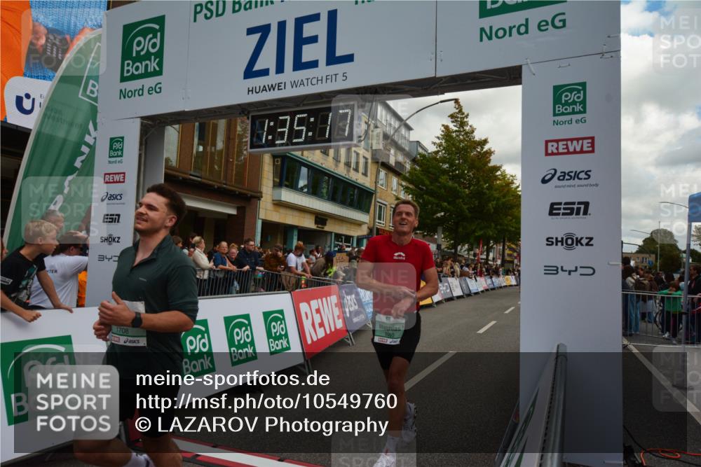 20.09.2026 - PSD Bank Halbmarathon LAZAROV Photography http://msf.ph/oto/10549760 20.09.2026 11:35:16 Ziel 1050, 1355, 1673, 1708, 3001, 3067 meine-sportfotos.de
