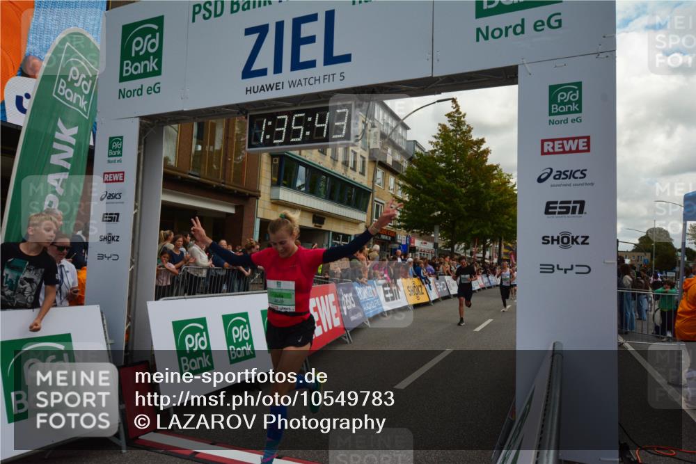 20.09.2026 - PSD Bank Halbmarathon LAZAROV Photography http://msf.ph/oto/10549783 20.09.2026 11:35:43 Ziel 1429, 1520, 1614, 1693, 1838, 2244, 2379, 3518, 4075, 4076, 4649, 4705 meine-sportfotos.de