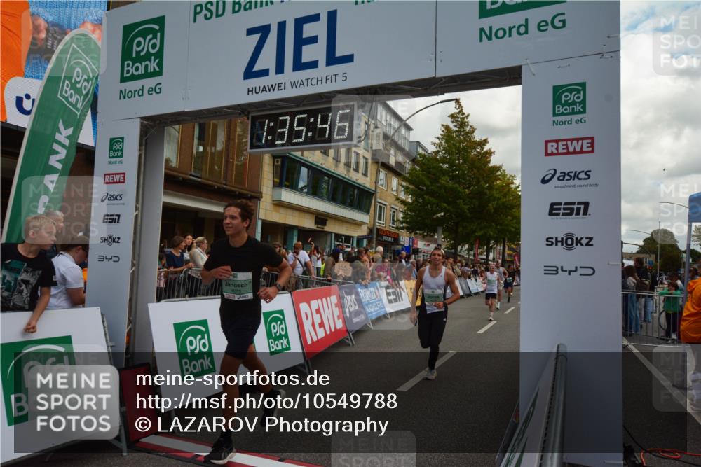 20.09.2026 - PSD Bank Halbmarathon LAZAROV Photography http://msf.ph/oto/10549788 20.09.2026 11:35:45 Ziel 1429, 1614, 1693, 1838, 2244, 2379, 3518, 4075, 4076, 4649, 4705 meine-sportfotos.de