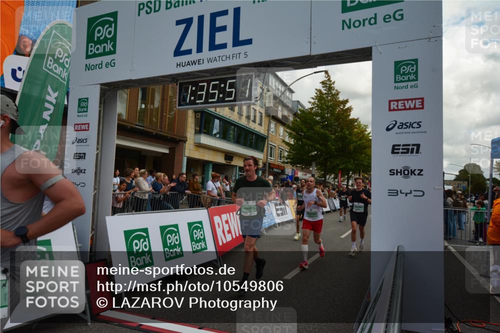 20.09.2026 - PSD Bank Halbmarathon LAZAROV Photography http://msf.ph/oto/10549806 20.09.2026 11:35:51 Ziel 1429, 1614, 1693, 1838, 2056, 2244, 2349, 2379, 3518, 4075, 4076, 4705 meine-sportfotos.de