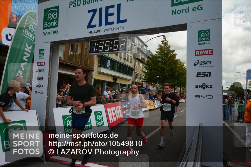 20.09.2026 - PSD Bank Halbmarathon LAZAROV Photography http://msf.ph/oto/10549810 20.09.2026 11:35:51 Ziel 1429, 1614, 1693, 1838, 2056, 2244, 2349, 2379, 3518, 4075, 4076, 4705 meine-sportfotos.de