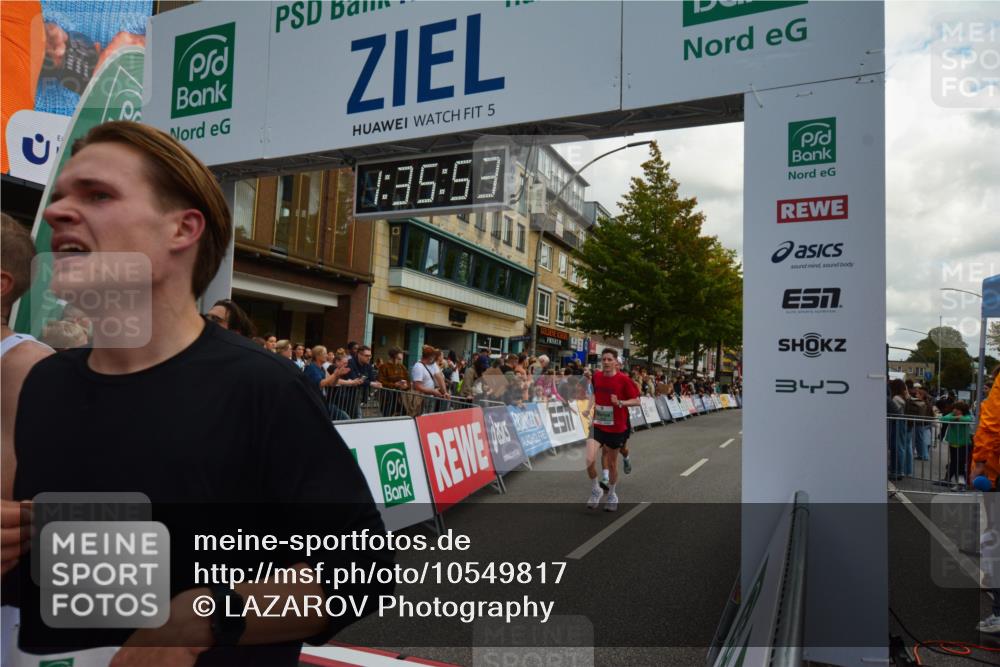 20.09.2026 - PSD Bank Halbmarathon LAZAROV Photography http://msf.ph/oto/10549817 20.09.2026 11:35:53 Ziel 1429, 1614, 1693, 1838, 2056, 2244, 2349, 2379, 2848, 3518, 4705 meine-sportfotos.de