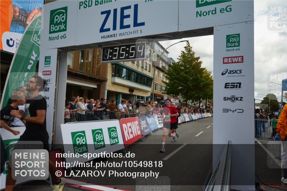 20.09.2026 - PSD Bank Halbmarathon LAZAROV Photography http://msf.ph/oto/10549818 20.09.2026 11:35:53 Ziel 1429, 1614, 1693, 1838, 2056, 2244, 2349, 2379, 2848, 3518, 4705 meine-sportfotos.de