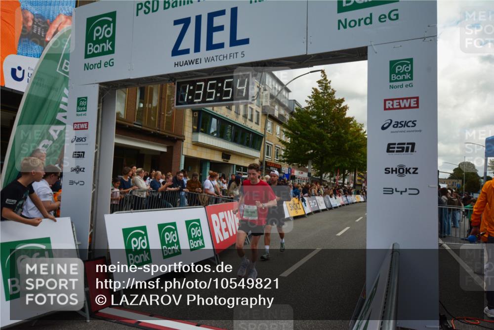 20.09.2026 - PSD Bank Halbmarathon LAZAROV Photography http://msf.ph/oto/10549821 20.09.2026 11:35:54 Ziel 1105, 1429, 1614, 1693, 1739, 1838, 2056, 2244, 2349, 2379, 2848, 3518, 4705 meine-sportfotos.de