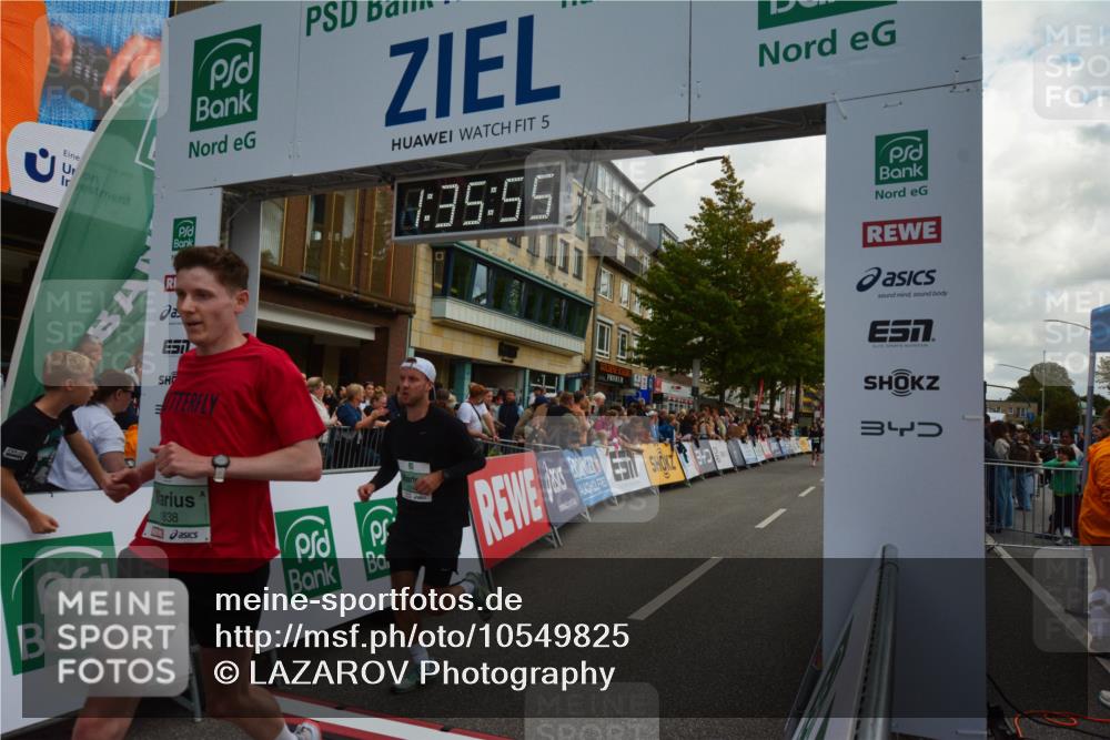 20.09.2026 - PSD Bank Halbmarathon LAZAROV Photography http://msf.ph/oto/10549825 20.09.2026 11:35:54 Ziel 1105, 1429, 1614, 1693, 1739, 1838, 2056, 2244, 2349, 2379, 2848, 3518, 4705 meine-sportfotos.de