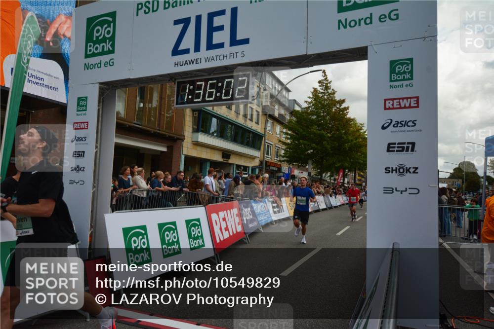 20.09.2026 - PSD Bank Halbmarathon LAZAROV Photography http://msf.ph/oto/10549829 20.09.2026 11:36:01 Ziel 1105, 1739, 1781, 2056, 2244, 2349, 2848, 3176, 4500 meine-sportfotos.de