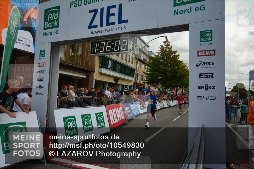 20.09.2026 - PSD Bank Halbmarathon LAZAROV Photography http://msf.ph/oto/10549830 20.09.2026 11:36:01 Ziel 1105, 1739, 1781, 2056, 2244, 2349, 2848, 3176, 4500 meine-sportfotos.de